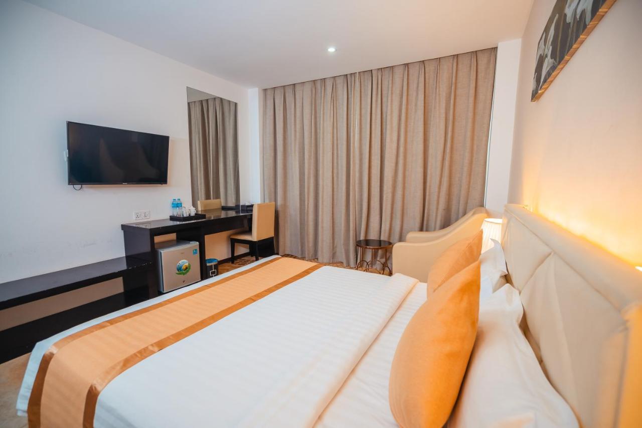 Hotel Sanchaung Янгон Екстериор снимка