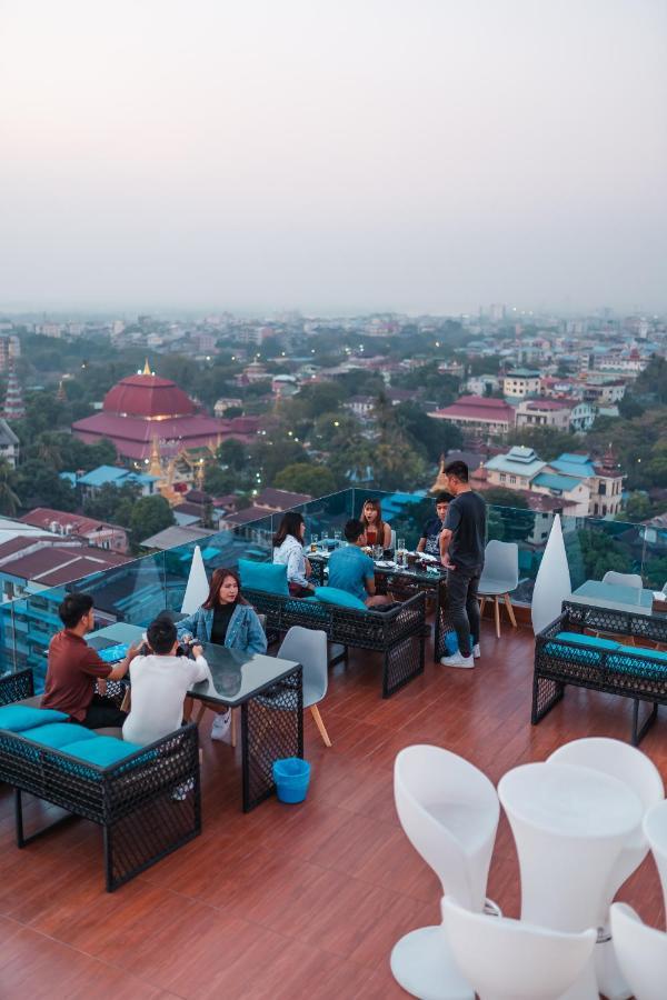 Hotel Sanchaung Янгон Екстериор снимка