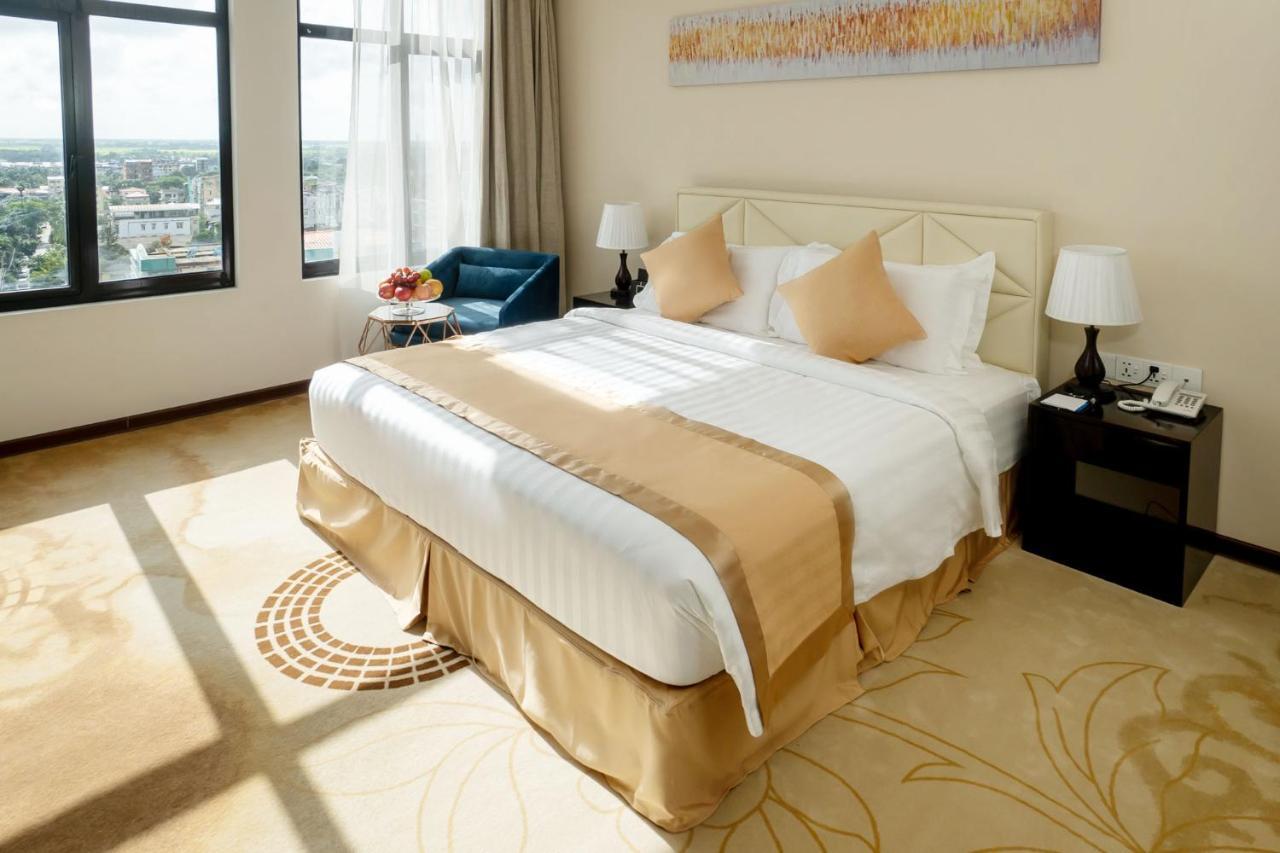 Hotel Sanchaung Янгон Екстериор снимка