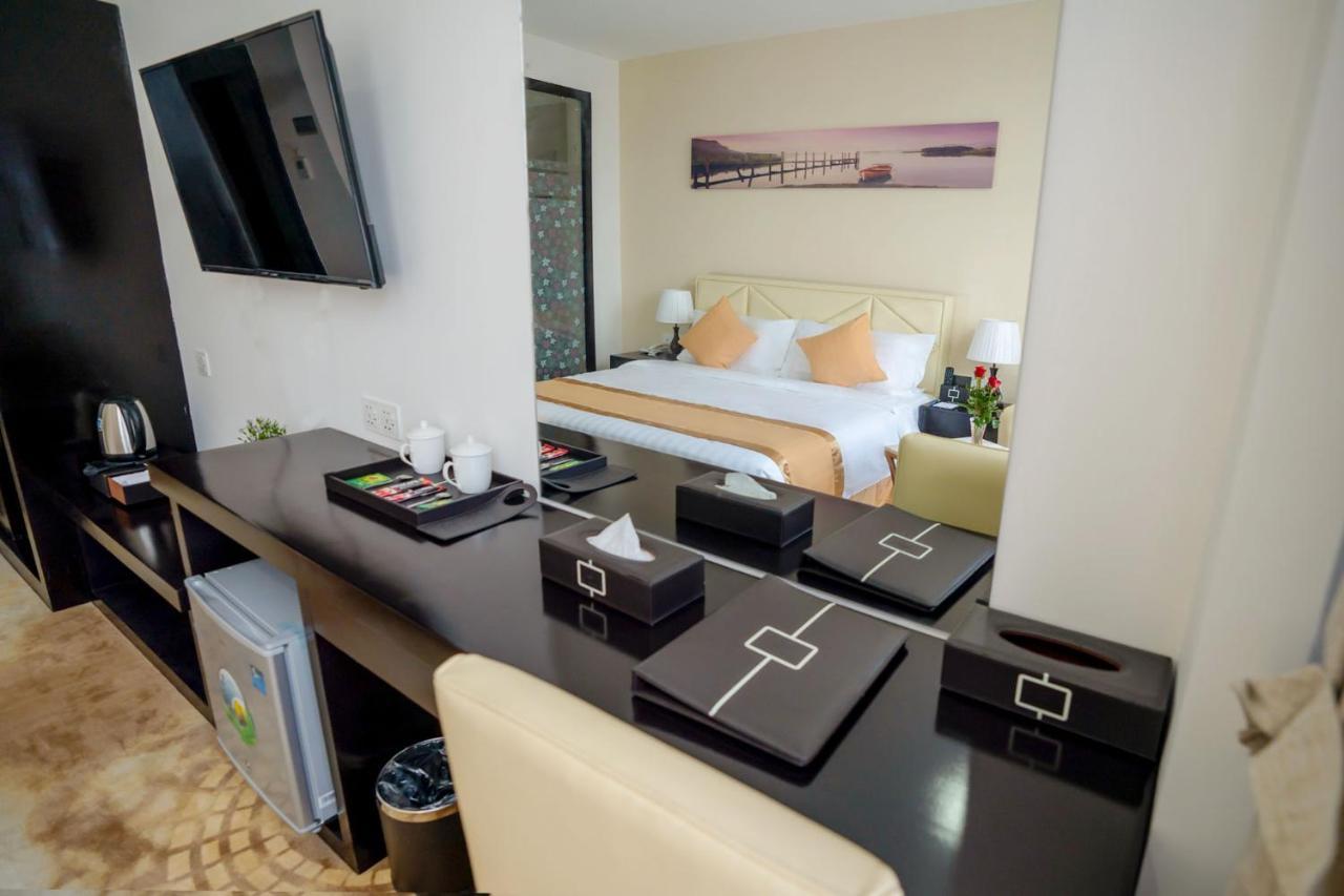Hotel Sanchaung Янгон Екстериор снимка