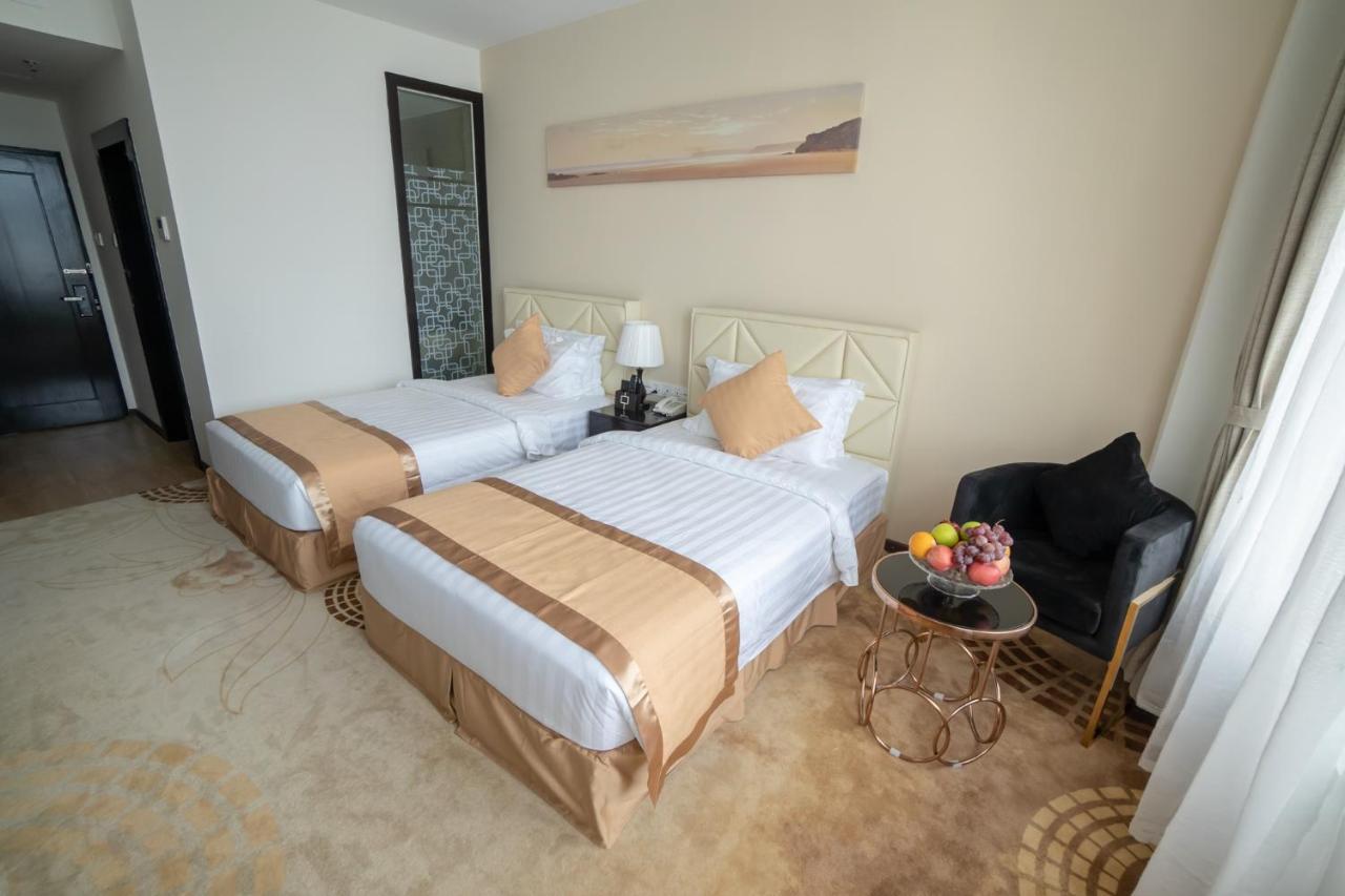Hotel Sanchaung Янгон Екстериор снимка